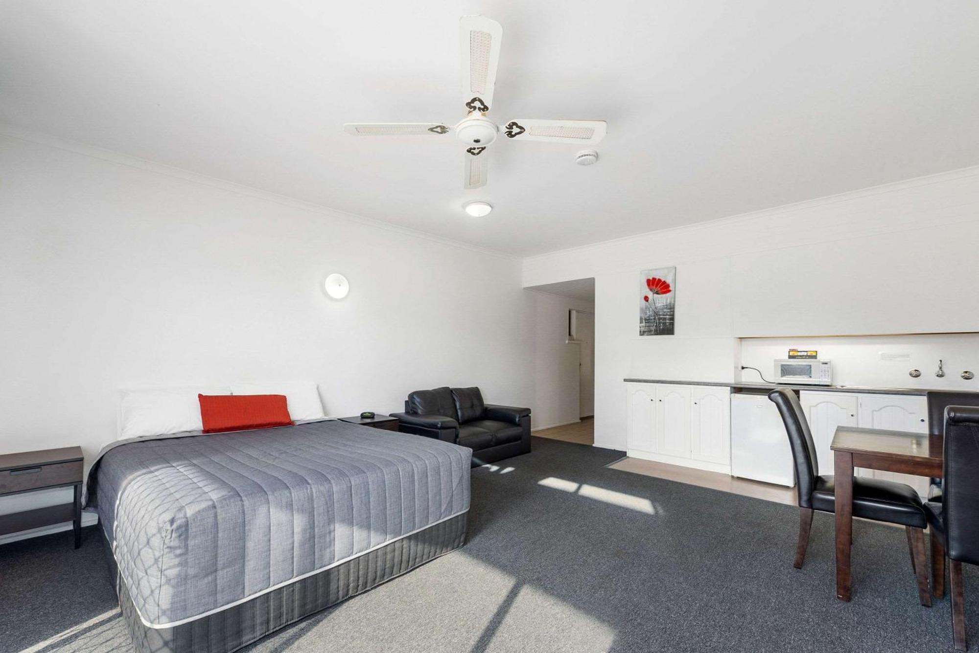 Barmera Comfort Inn & Suites Riverland מראה חיצוני תמונה